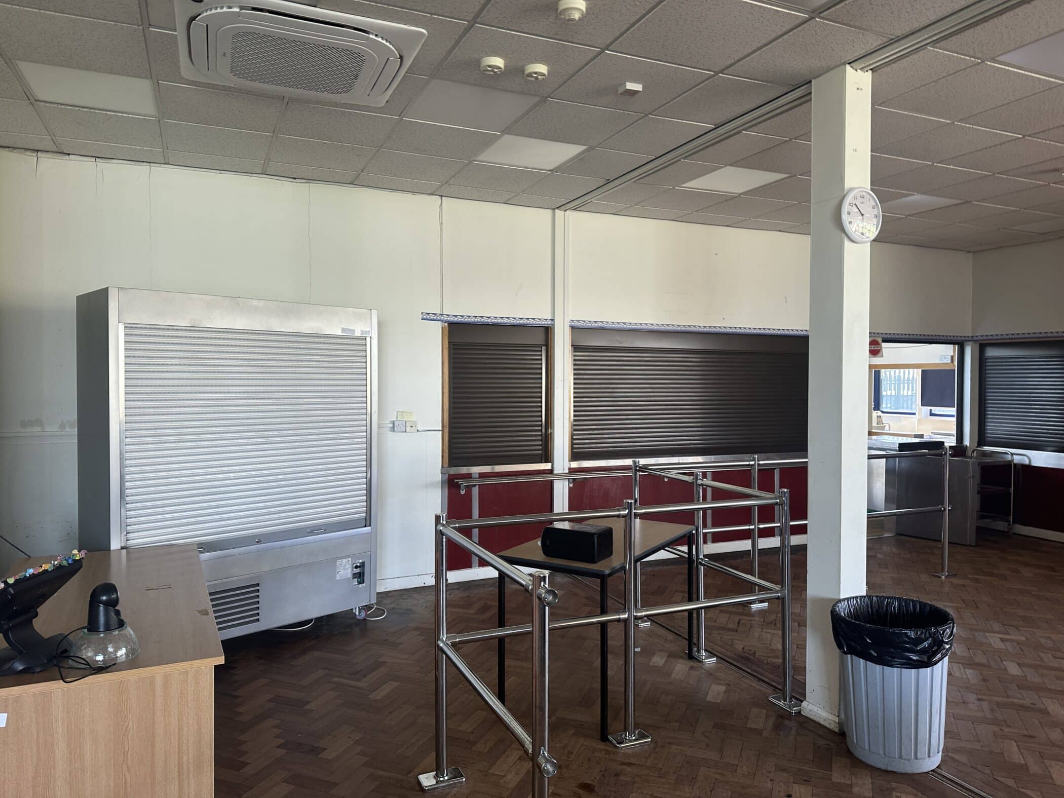 20250414_093100826_iOS