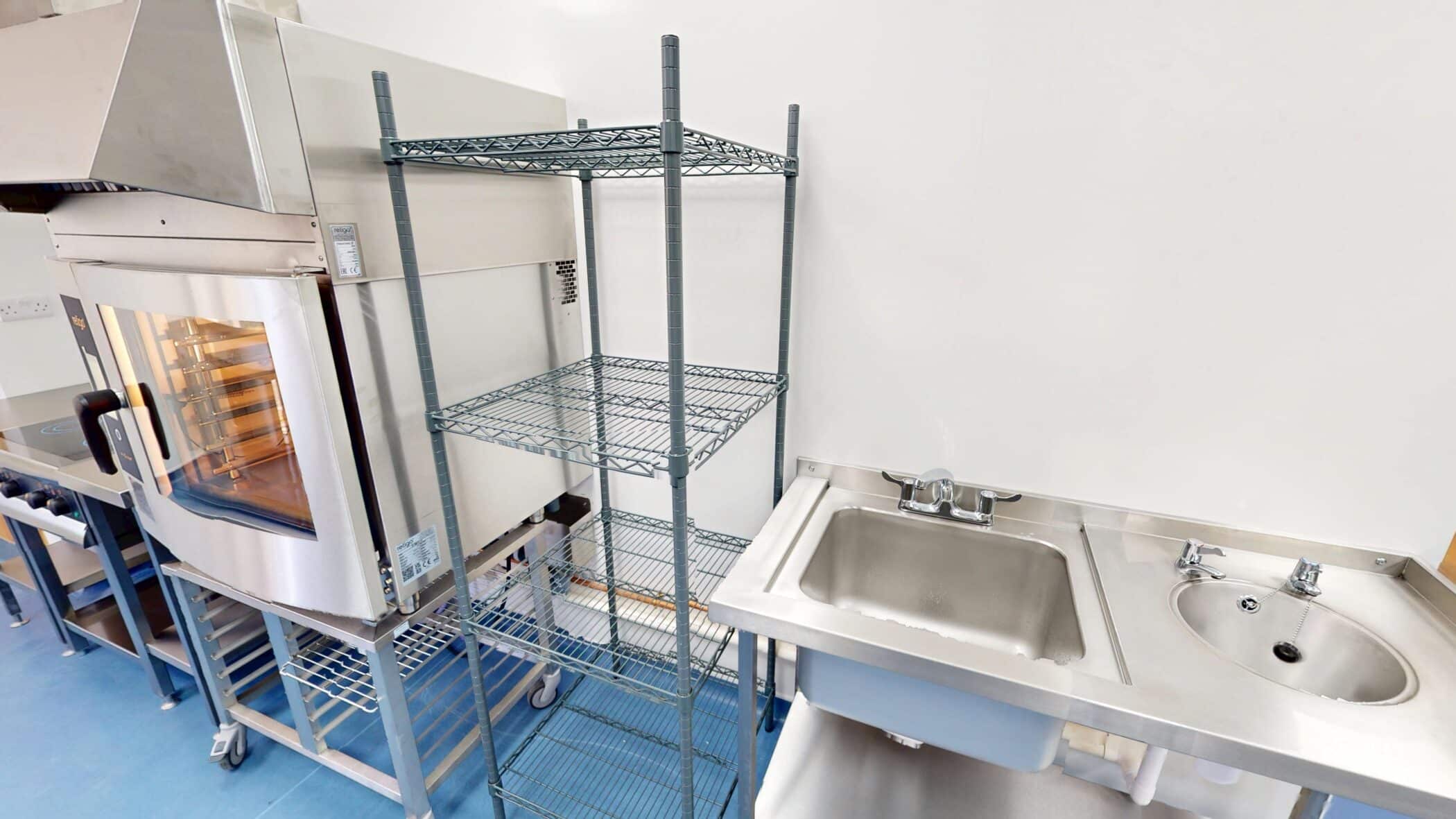 entrepreneurs-circle-sink-kitchen