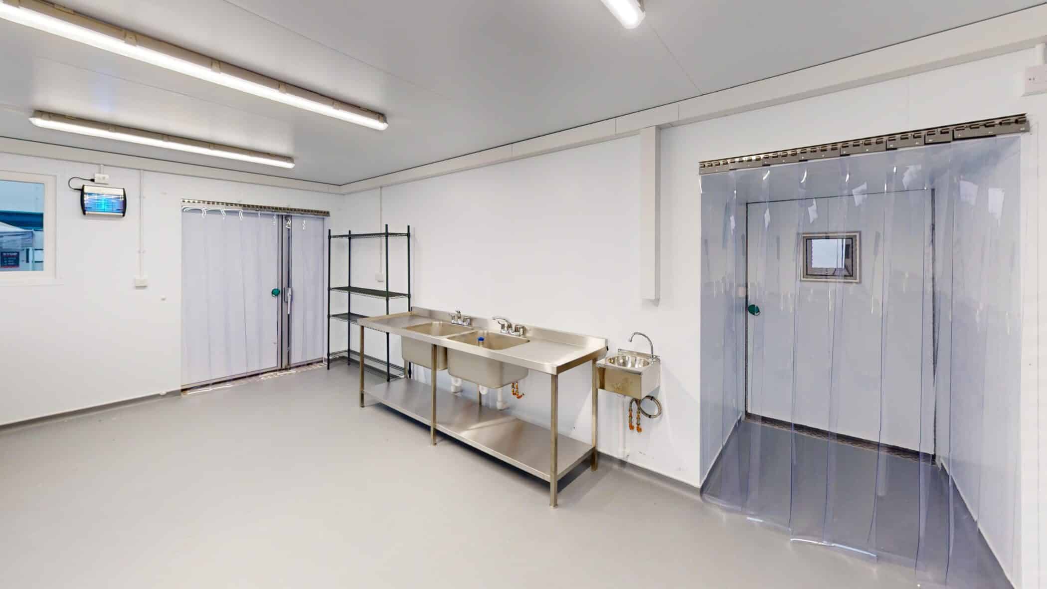 silverstone-cold-room-plastic